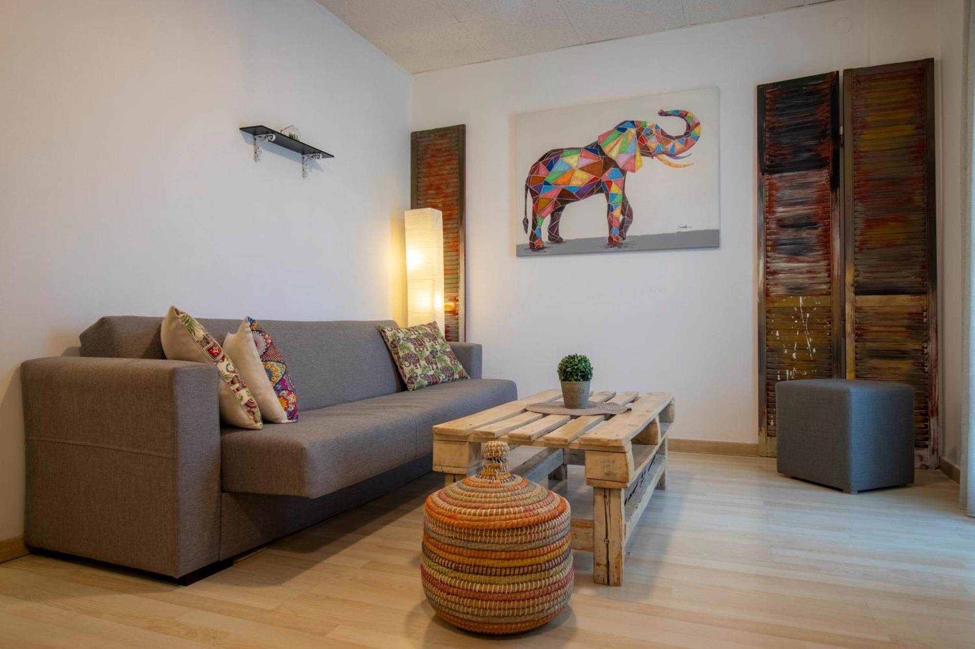 Modern City Apt In The Heart Of Heraklion Εξωτερικό φωτογραφία