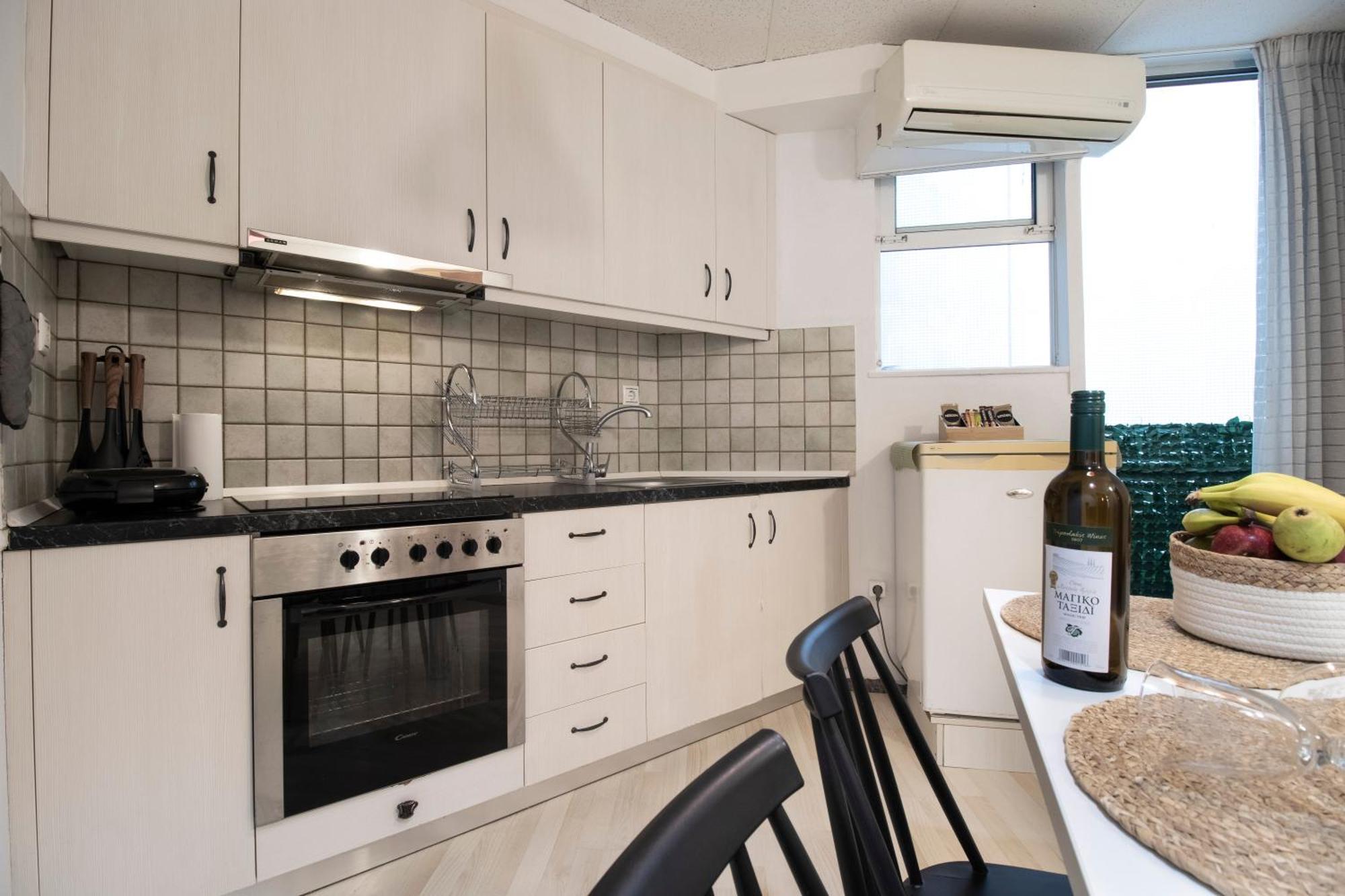 Modern City Apt In The Heart Of Heraklion Εξωτερικό φωτογραφία