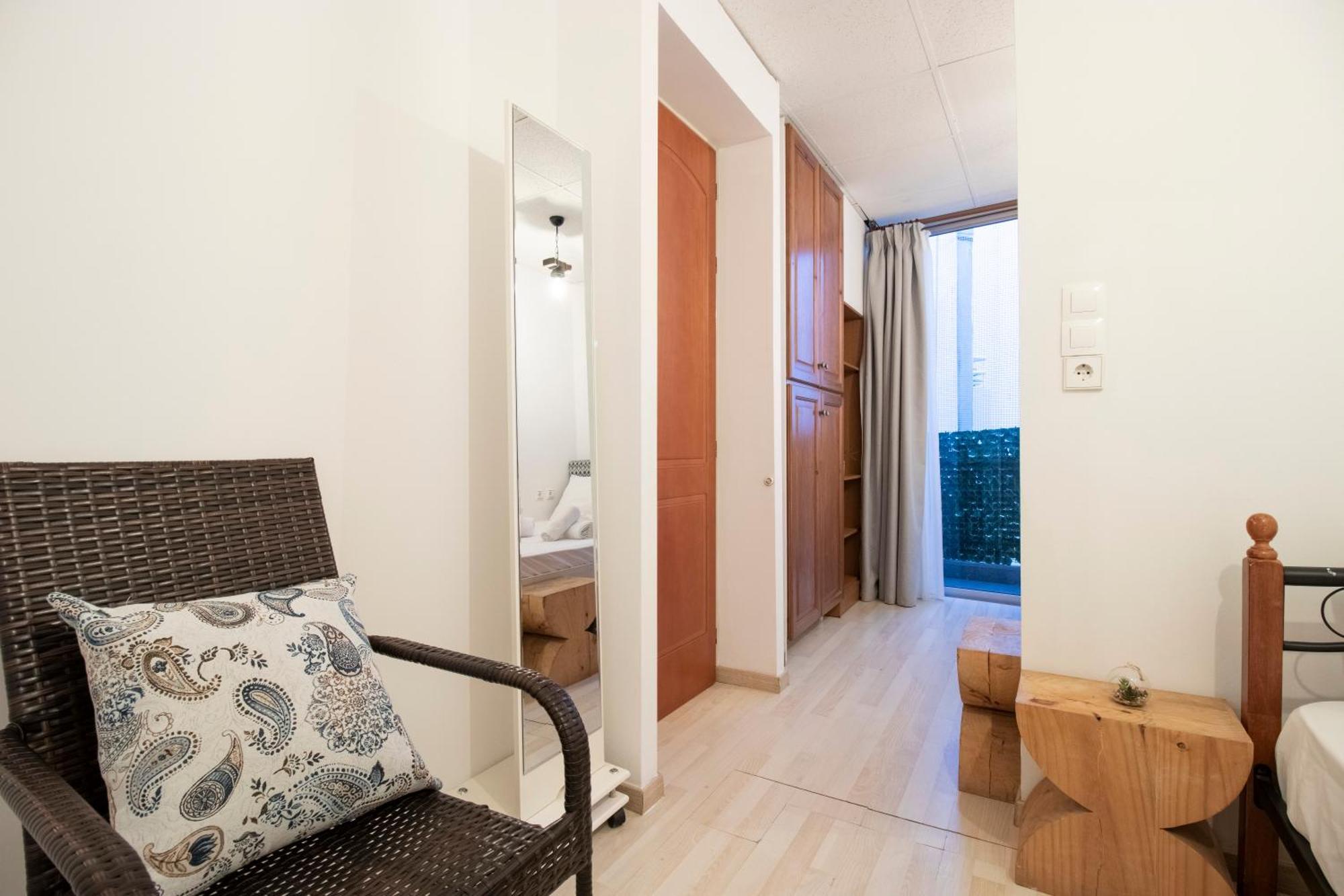 Modern City Apt In The Heart Of Heraklion Εξωτερικό φωτογραφία